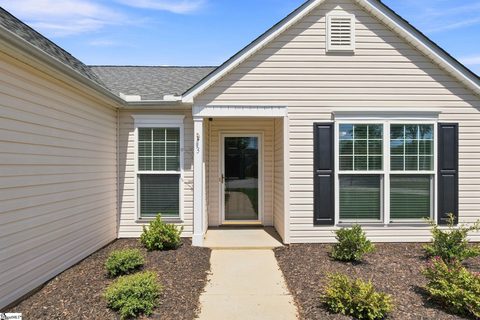 3 Buzzell Court active home in Revis Falls, Simpsonville, SC