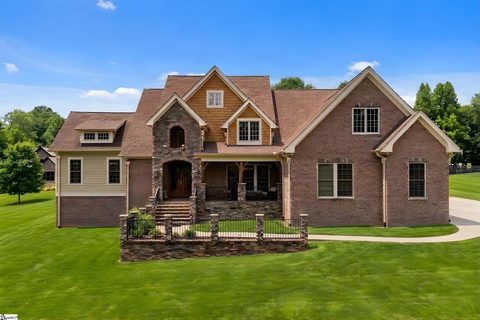 204 Willow Wind Court active home in Willow Ridge, Easley, SC