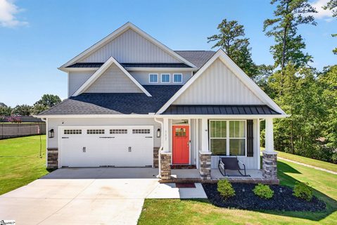 503 Bridlecrest Lane active home in Timber Glen, Greer, SC