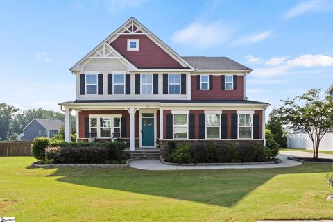 212 Edwin Ellis Drive active home in Perry Crossing, Greer, SC