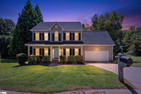 16 Bittercrest Court active home in Long Creek Plantation, Simpsonville, SC
