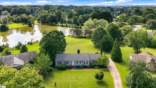 108 Five Gait Turn pending home in Heritage Lakes, Simpsonville, SC