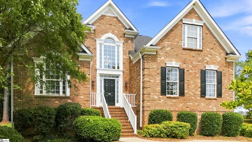 100 Yorkswell Lane active home in Braemor, Greenville, SC
