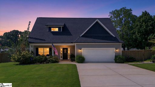 314 Roscoe Drive active home in Brookhaven, Greer, SC
