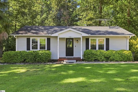113 Blue Ridge Drive active home in Woodfield Heights, Fountain Inn, SC