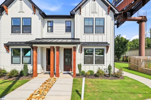 1192 N Pleasantburg Drive active townhome in Renaissance Place, Greenville, SC