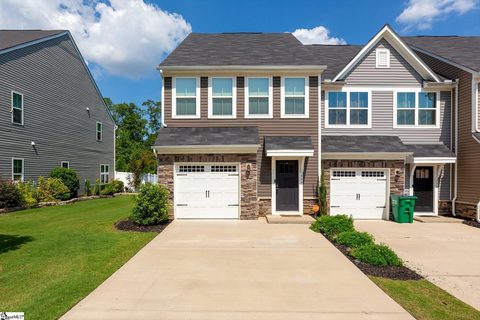557 Preakness Run active townhome in Weststone, Spartanburg, SC