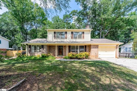 121 Brookbend Road active home in Holly Springs, Mauldin, SC