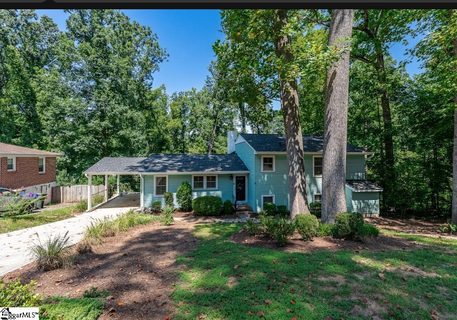 34 Nottingham Road active home in Sherwood Forest, Greenville, SC