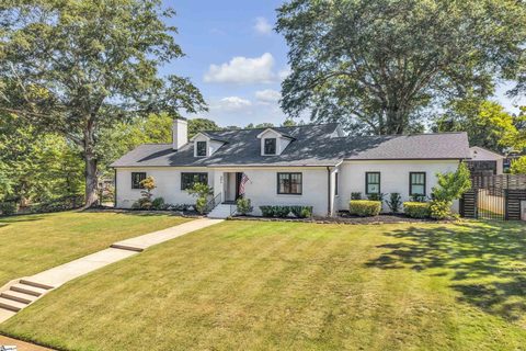 201 Cleveland Street active home in Alta Vista, Greenville, SC