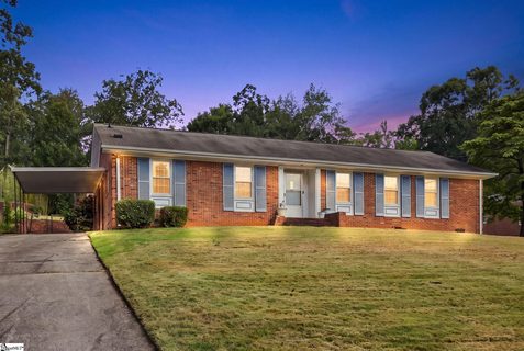 10 Arbutus Trail active home in Elletson Acres, Greenville, SC