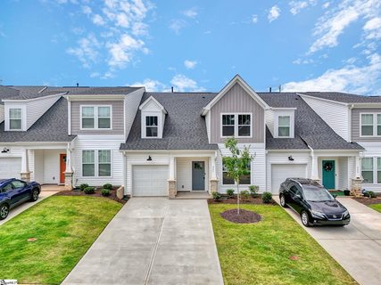 227 Woodhouse Way active home in Camden Cottages, Greenville, SC