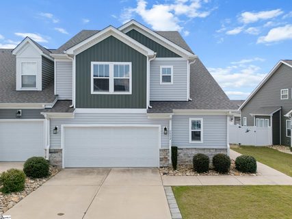 1332 Summer Gold Way active townhome in Peachtree Townes, Boiling Springs, SC