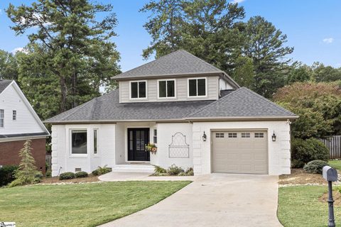 108 Commons Drive active home in McAlister Commons, Easley, SC