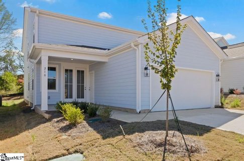 210 Nicolet Drive active home in The Settlement, Simpsonville, SC