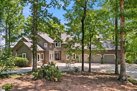 233 Stable Gate Drive active home in Motlow Creek Equestrian Farms, Campobello, SC