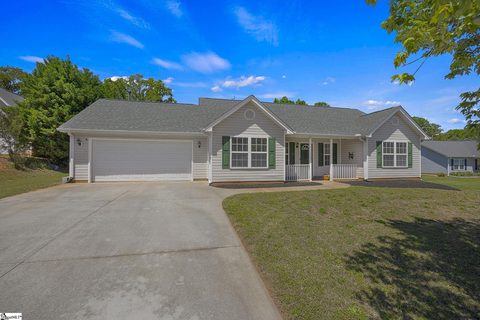 122 Bean Mill Way active home in Creamer Estates, Anderson, SC