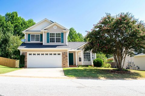 32 Cardinal Creek Drive active home in Cardinal Creek, Greenville, SC