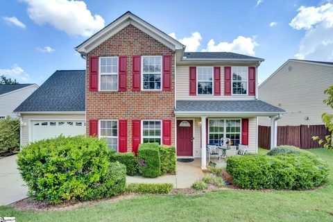 8 Seaside Lane active home in Chartwell Estates, Greer, SC