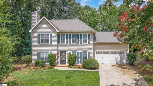 13 Donegal Court active home in Gresham Woods, Simpsonville, SC