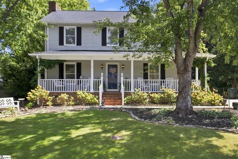 206 Angie Drive active home in Russton Place, Taylors, SC
