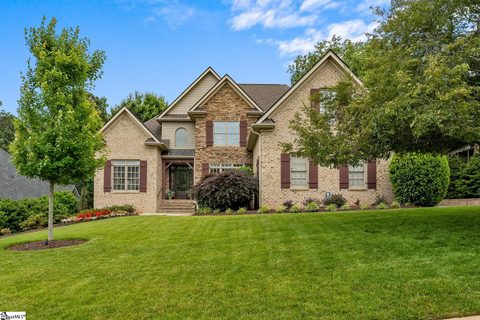 208 Riverstone Way active home in Mahaffey Plantation, Greer, SC