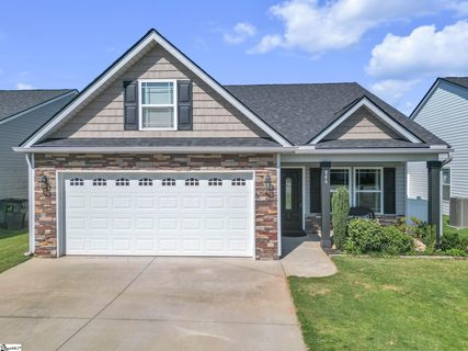 846 John Weaver Trace active home in Berry S Mill, Inman, SC