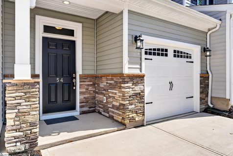 54 Fair Village Lane active home in Fairview Village, Simpsonville, SC