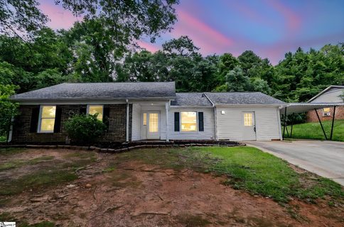 38 Shore Drive active home in Lakeside Saluda, Greenville, SC
