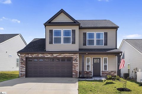 1373 Romany Court active home in Pine Valley, Boiling Springs, SC