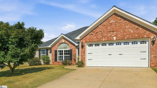 145 Lauren Wood Circle active home in Lauren Woods, Taylors, SC