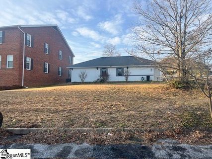 54 Pointe Circle active commercial land in Pelham Rd Area, Greenville, SC
