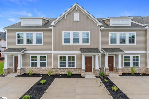 417 Cambrian Court active home in Edwards Station, Taylors, SC