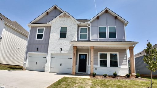 609 Silver Fir Street active home in Evergreen Hills, Piedmont, SC