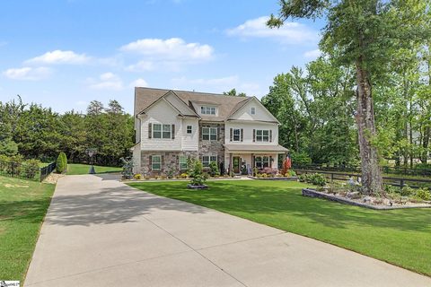 12 Peyton Lane active home in Upland Farms, Simpsonville, SC