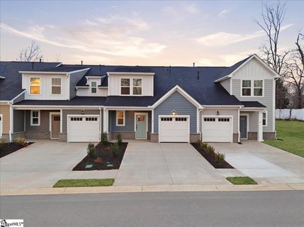 15 Thurlow Court active townhome in Pelham Crossing, Greenville, SC