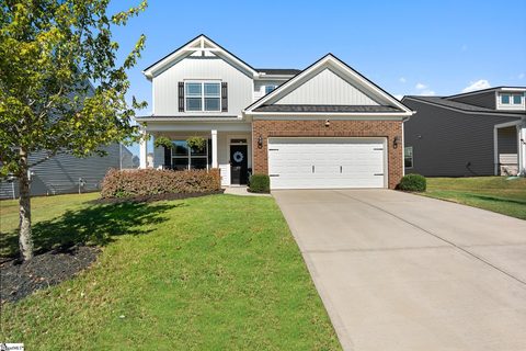 621 Pollyanna Drive active home in Harrington, Greenville, SC