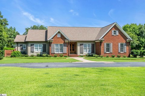 32 Debonair Way active home in Foothills Aerodrome, Simpsonville, SC