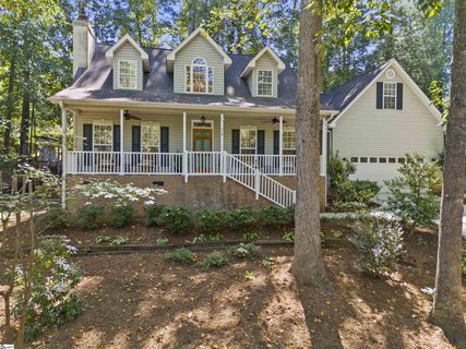 310 Ashford Avenue active home in Stone Lake Heights, Greenville, SC