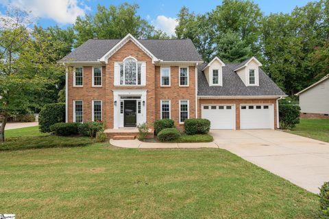 210 Cross Field Road active home in Meadowbrooke, Greenville, SC