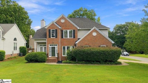 311 S Orchard Farms Avenue active home in Orchard Farms, Simpsonville, SC