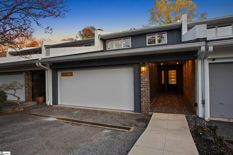 214 Holiday East Avenue pending townhome in Holiday Shores, Clemson, SC