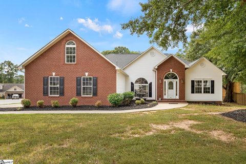 191 Amberwood Drive active home in Amberwood, Anderson, SC