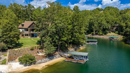 321 Wake Robin Drive active home in The Cliffs At Keowee Vineyards, Sunset, SC
