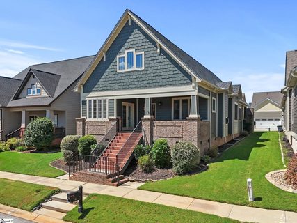 6 Worthington Court active home in Linden Park, Simpsonville, SC