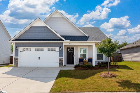 422 Icebow Road active home in Winterbrook, Fountain Inn, SC