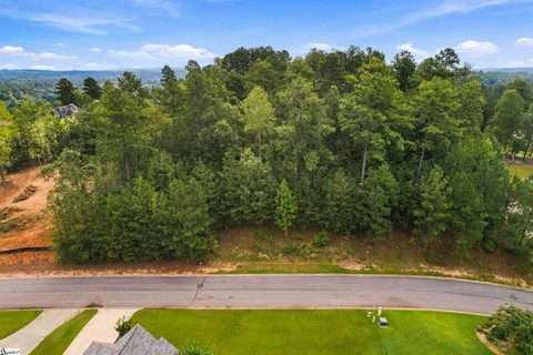 104 Signature Drive active home in The Summit At Cherokee Valley, Travelers Rest, SC