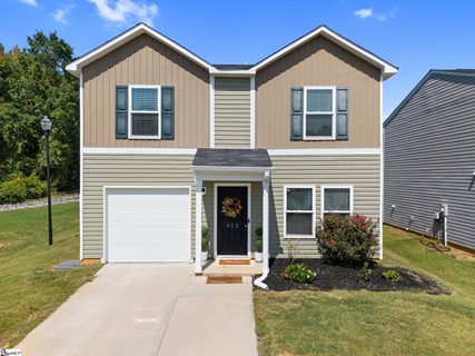 322 Long Grove Lane active home in Magnolia Green, Greer, SC