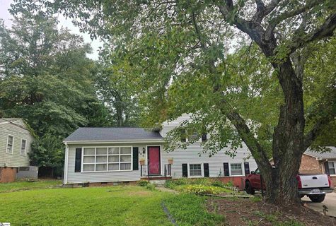 Homes in Belle Meade, Greenville