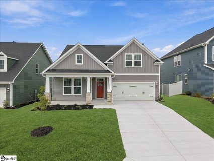 1006 Fox Hollow Street active home in Fox Hollow, Spartanburg, SC